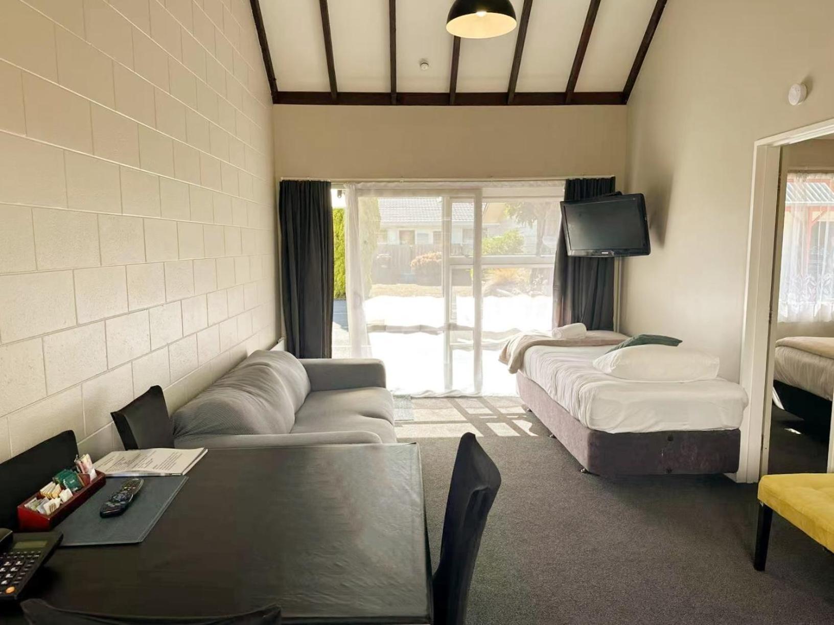 Castles Motel Nelson Extérieur photo
