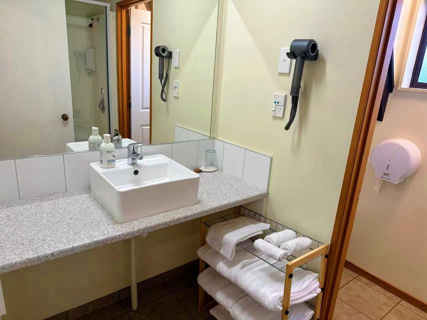 Castles Motel Nelson Extérieur photo
