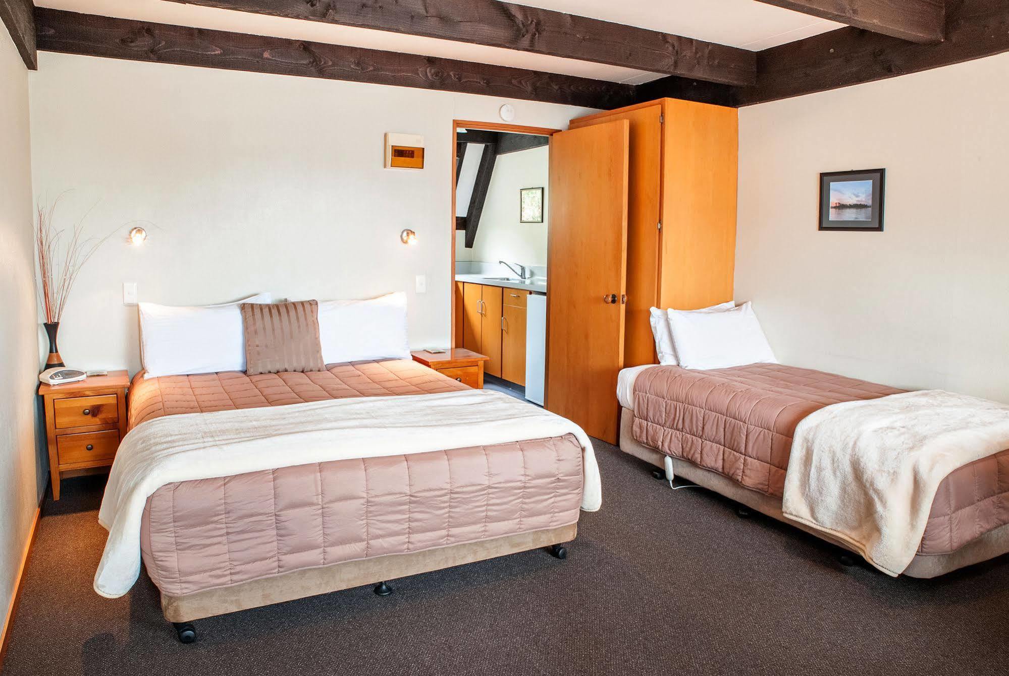Castles Motel Nelson Extérieur photo